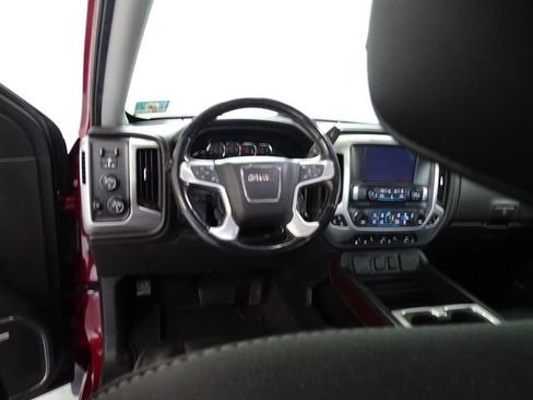 Used 2018 GMC Sierra 1500 SLT AWD/4WD image 5