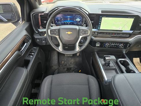 Used 2023 Chevrolet Silverado 1500 LT AWD/4WD image 17