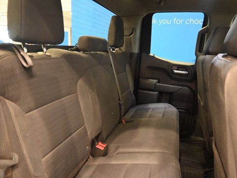 Used 2022 Chevrolet Silverado 1500 Custom image 14