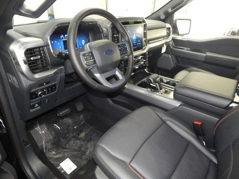 New 2025 Ford F150 Lariat w/ Equipment Group 501A Mid image 15