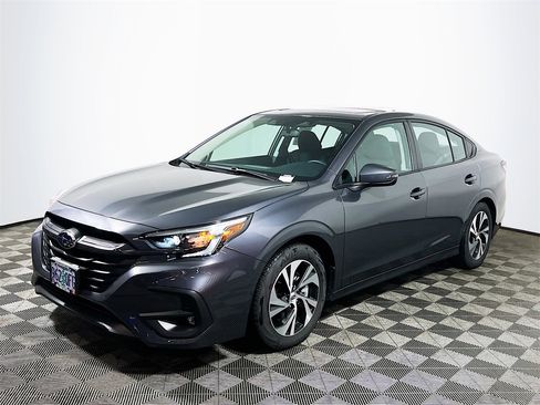 Certified 2025 Subaru Legacy Premium image 4