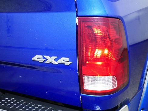 Used 2016 RAM 2500 Big Horn image 17