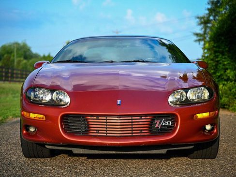 Used 2001 Chevrolet Camaro Z28 w/ Preferred Equipment Group 2 image 17