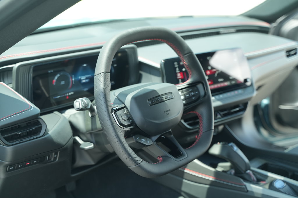 New 2026 Dodge Charger R/T AWD/4WD image 25
