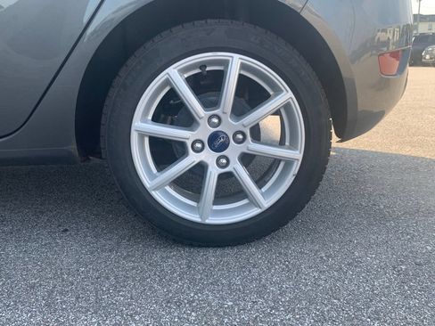 Used 2018 Ford Fiesta SE w/ Equipment Group 201A FWD image 26