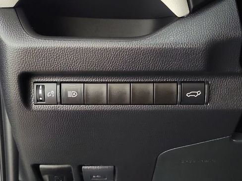 Used 2023 Toyota RAV4 XLE w/ Convenience Package FWD image 24
