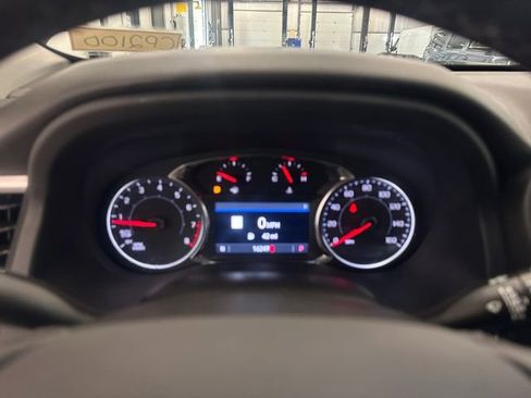 Used 2023 GMC Acadia SLT w/ Elevation Edition FWD image 25