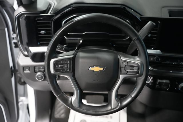 Used 2024 Chevrolet Silverado 2500 LTZ AWD/4WD image 14