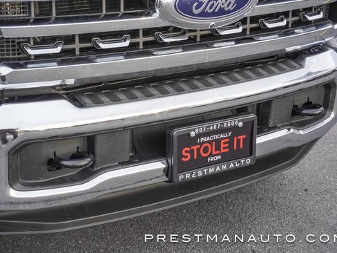 Used 2025 Ford F250 Lariat w/ Chrome Package image 16