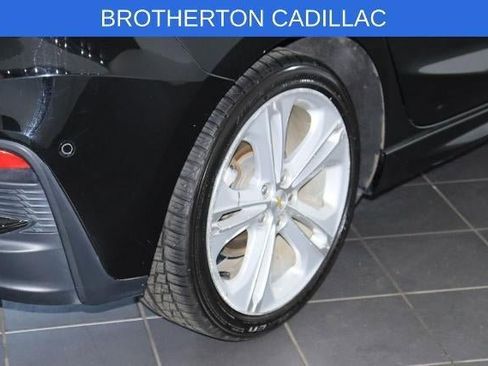 Used 2017 Chevrolet Cruze Premier FWD image 15