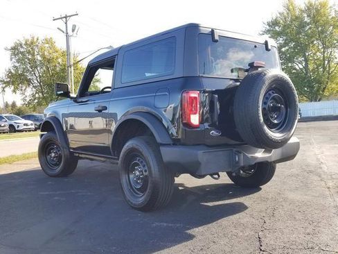 Used 2022 Ford Bronco Base image 7