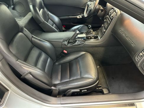 Used 2010 Chevrolet Corvette Coupe w/ Preferred Equipment Group image 13