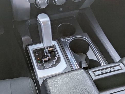 Used 2018 Toyota Tundra SR5 image 14