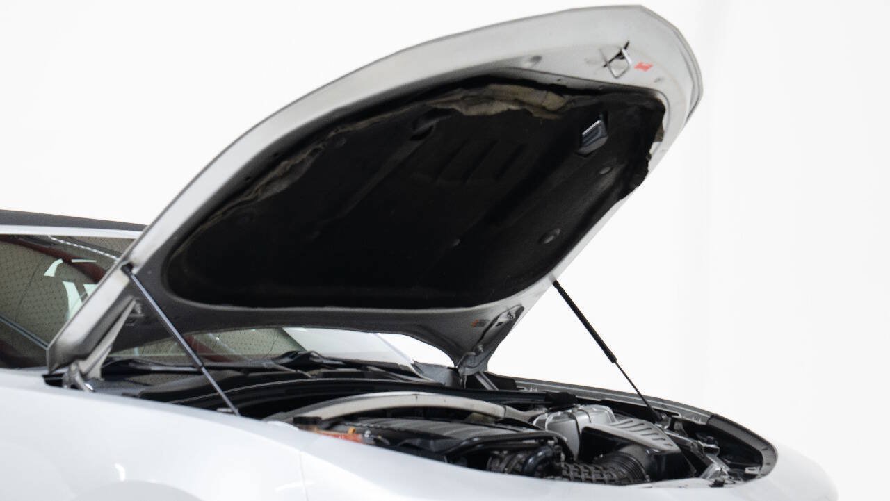 Used 2017 Chevrolet Camaro SS RWD image 79