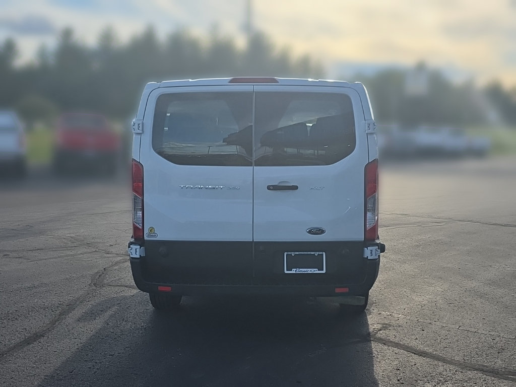 Used 2024 Ford Transit 350 XLT RWD image 8
