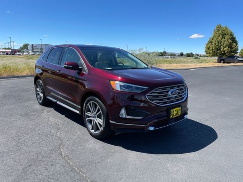 Used 2019 Ford Edge Titanium w/ Equipment Group 301A AWD/4WD image 1