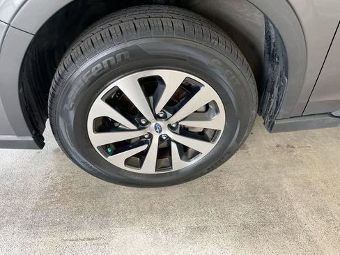 Used 2020 Subaru Outback image 10