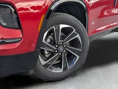 New 2025 Buick Enclave Sport Touring w/ Super Cruise Package image 2