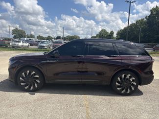 Used 2024 Lincoln Nautilus Reserve w/ Equipment Group 202A AWD/4WD video 1