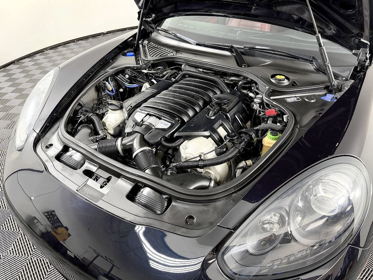 Used 2016 Porsche Panamera GTS AWD/4WD image 20
