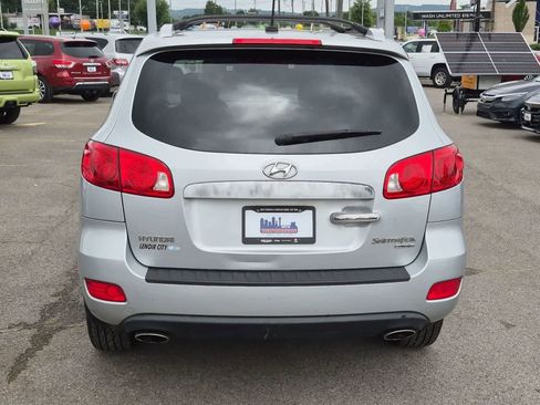 Used 2009 Hyundai Santa Fe Limited FWD image 7