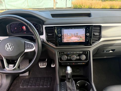 Used 2023 Volkswagen Atlas Cross Sport SEL Premium R-Line image 23