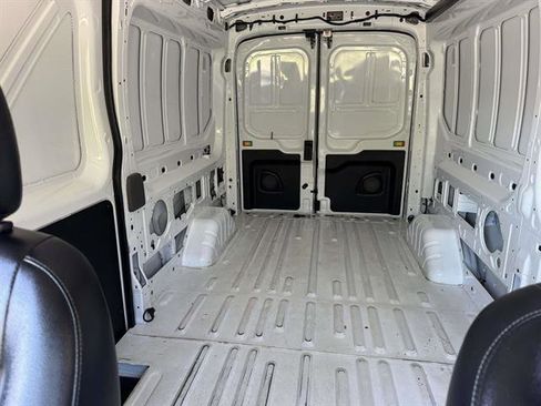 Used 2024 Ford Transit 250 148 Medium Roof RWD image 12