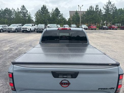 Used 2024 Nissan Frontier PRO-4X w/ Technology Package AWD/4WD image 16