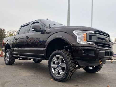 Used 2018 Ford F150 XLT w/ Equipment Group 302A Luxury image 33