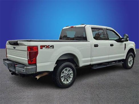 Used 2022 Ford F350 XLT w/ XLT Value Package image 4