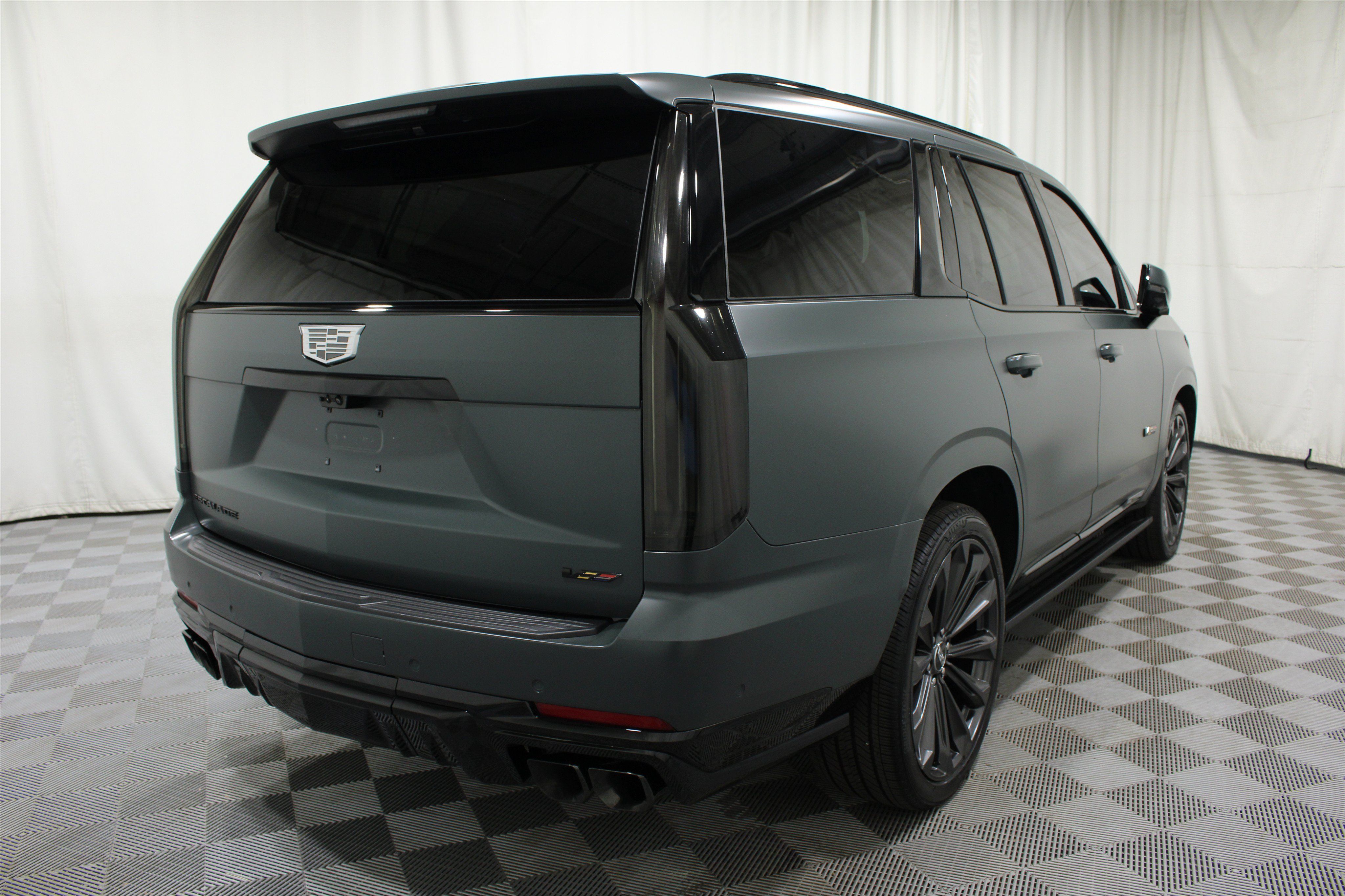 Certified 2025 Cadillac Escalade V AWD/4WD image 35