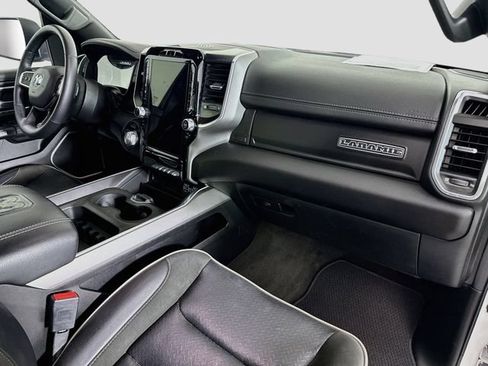 Used 2023 RAM 1500 Laramie AWD/4WD image 29