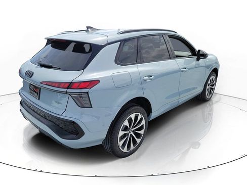 New 2026 Audi Q3 quattro 2.0T AWD/4WD image 4