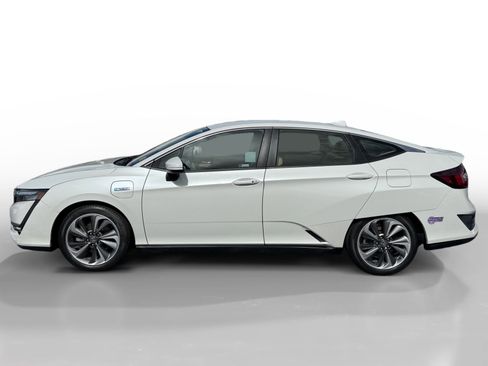 Certified 2018 Honda Clarity Plug-In Hybrid image 2