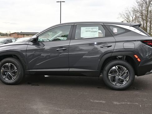 New 2026 Hyundai Tucson Blue SE w/ Tow & Go Package AWD/4WD image 4