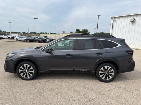 Used 2024 Subaru Outback Limited XT w/ Popular Package #2 AWD/4WD image 2