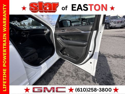 Used 2023 Jeep Grand Cherokee L Overland image 20