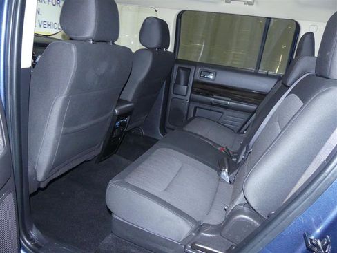 Used 2019 Ford Flex SEL image 23