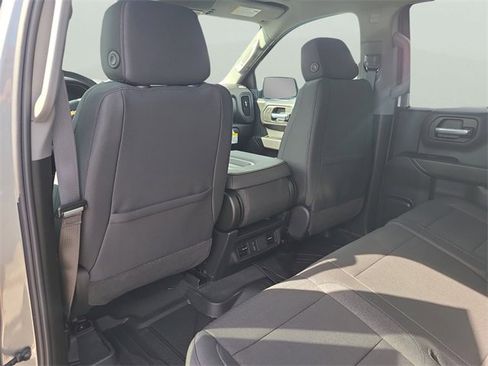 New 2026 Chevrolet Silverado 1500 Custom image 12