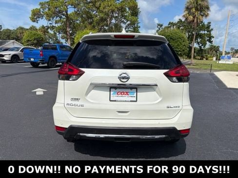 Used 2020 Nissan Rogue SL w/ Premium Package AWD/4WD image 5