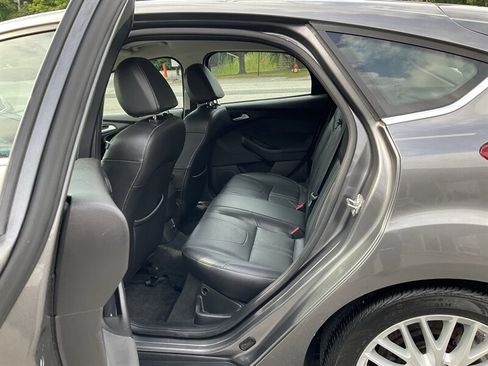 Used 2014 Ford Focus Titanium FWD image 13