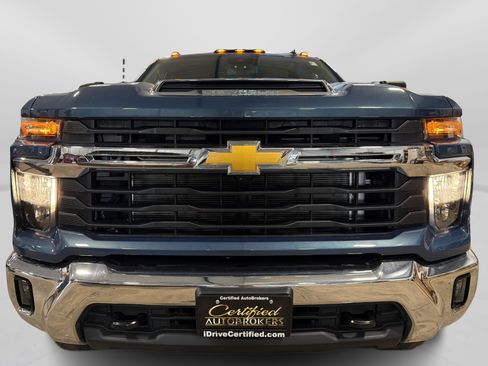 Used 2024 Chevrolet Silverado 2500 LT w/ All Star Edition image 10