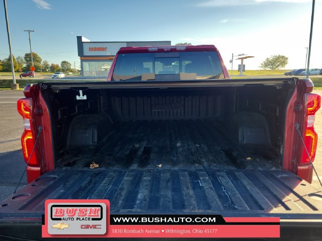 Used 2022 Chevrolet Silverado 1500 High Country w/ High Country Premium Package AWD/4WD image 8