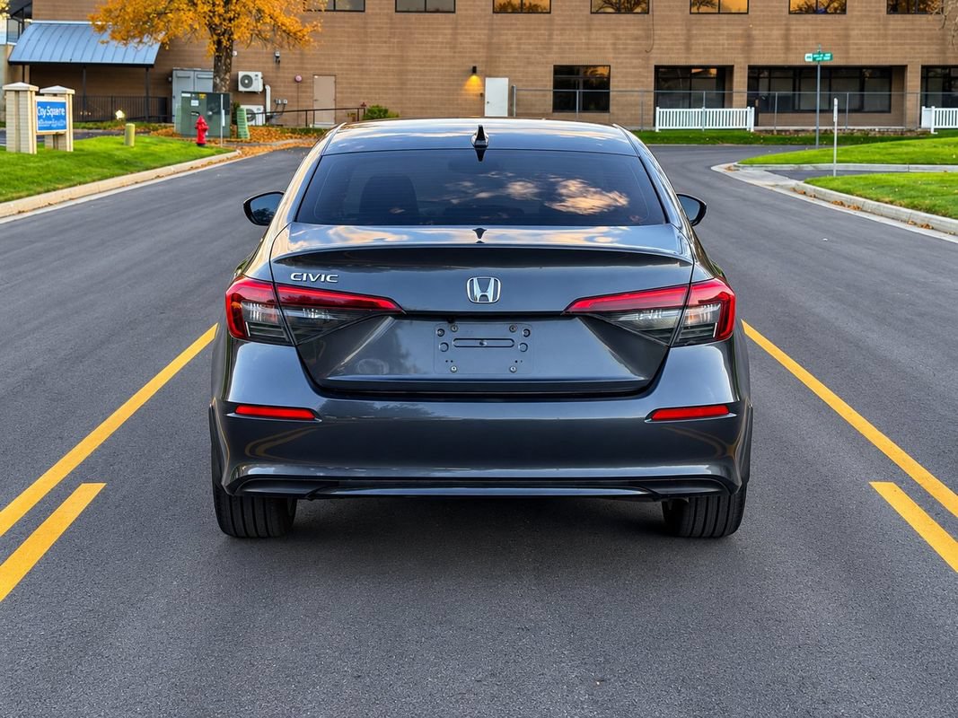 Used 2022 Honda Civic LX image 4