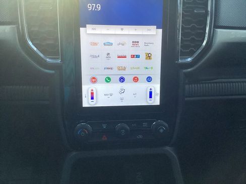 Used 2024 Ford Ranger XLT image 14