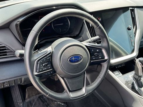 Used 2023 Subaru Outback Premium AWD/4WD image 11