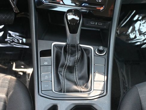 Used 2025 Volkswagen Jetta S FWD image 16