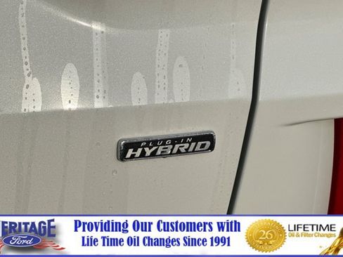 New 2025 Ford Escape SE w/ Class II Trailer Tow Package image 23