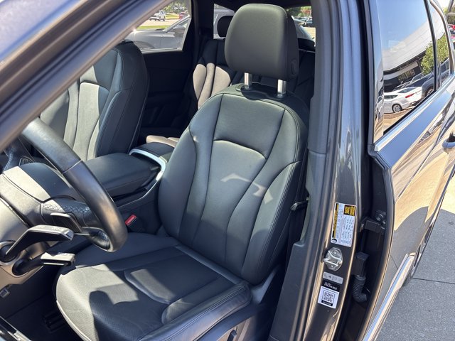 Used 2024 Audi Q7 3.0T Prestige AWD/4WD image 28