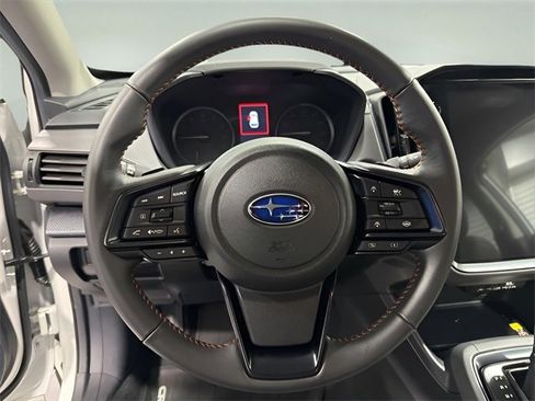 Certified 2025 Subaru Crosstrek 2.5i Limited w/ Popular Package #4A image 15